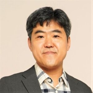 Jung Park Associate professor at ISG Paris & Adjunct Researcher at HES-SO/HEG-Genève